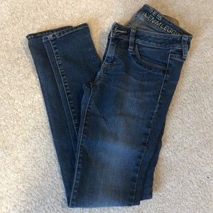 Bullhead skinny jeans